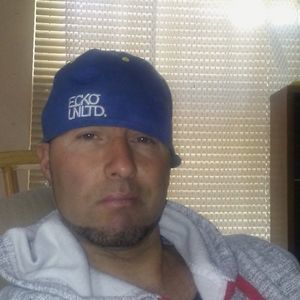 Meet your Posher, Derrick